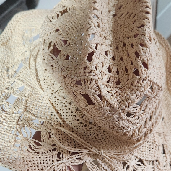 Bullhide Raffia Hat - Picture 2 of 6